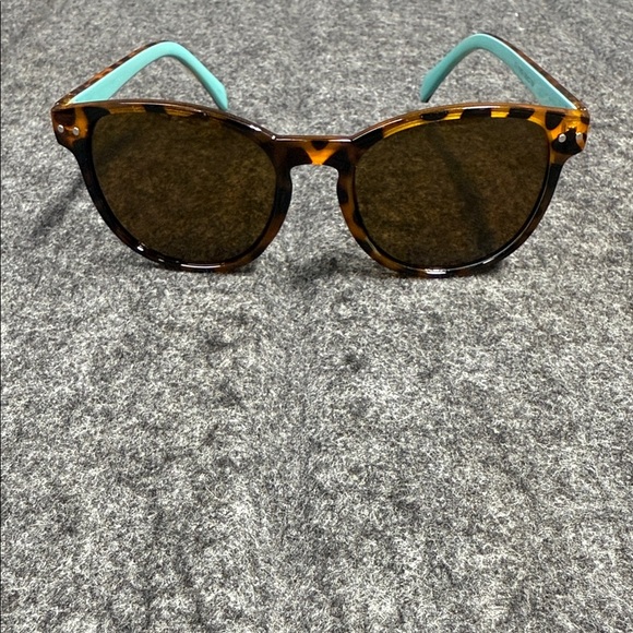 Source Unknown Other - Source Unknown Tortoise Shell Sunglasses with Teal Arms
